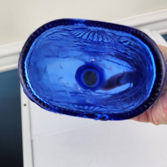 Libbey Vintage Cobalt Blue Glass Bottle Seashells 9" Tall Canada - Picture 6 of 6